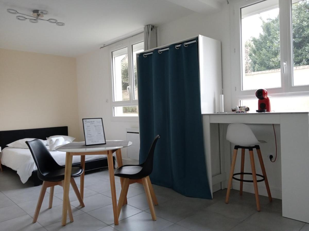 Studio Cosy Dans Residence Calme Et Privee Le Mans Room photo